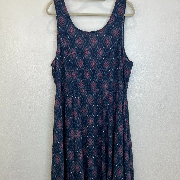 NWT TORRID Navy Blue with Red Medallion Tie-Back Challis Sleeveless Dress Sz 2X - Picture 4 of 8